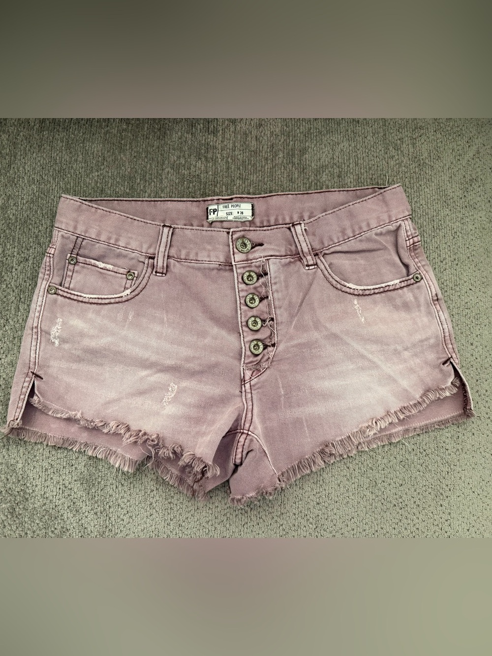 Free People Lavender Button-Fly Frayed Denim Shorts Size 26   (0142)